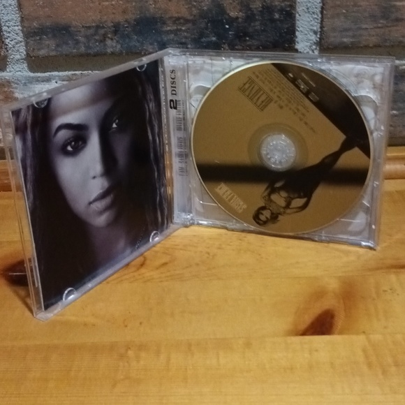 Beyonce CD I Am - Sasha Fierce - Picture 3 of 11